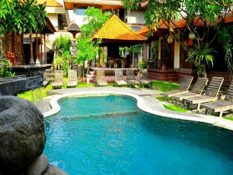 Si Doi Hotel Legian Кута Экстерьер фото